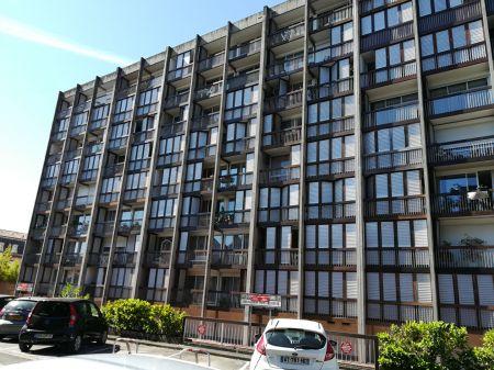 Vente - Appartement - 5 pièces - 93.00 m² - montauban