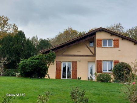 Location - Maison - 4 pièces - 100.00 m² - montauban
