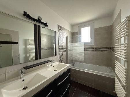 Location - Appartement - 4 pièces - 91.17 m² - montauban