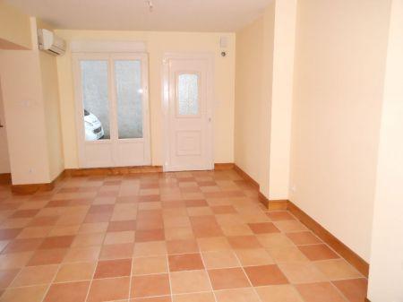 Location - Maison - 3 pièces - 76.00 m² - labastide Saint Pierre