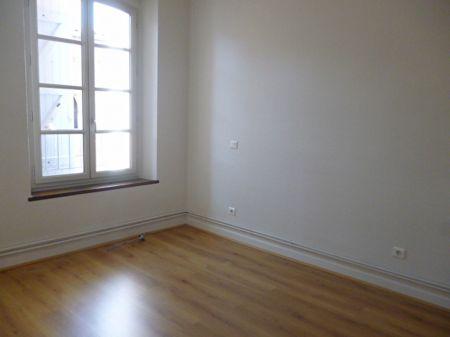 Location - Appartement - 4 pièces - 108.00 m² - montauban