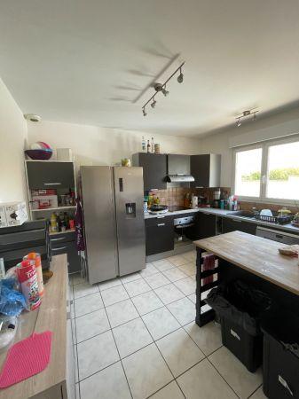 Location - Maison - 5 pièces - 95.00 m² - saint Etienne De Tulmont