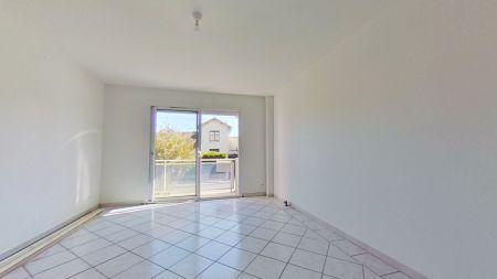 Location - Appartement - 3 pièces - 76.00 m² - montauban