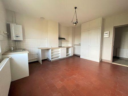 Location - Appartement - 5 pièces - 150.00 m² - montauban