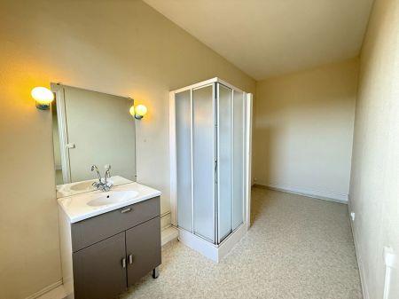 Location - Appartement - 5 pièces - 150.00 m² - montauban