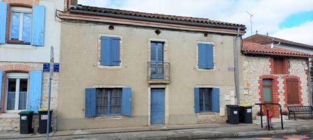 Location - Maison - 5 pièces - 114.00 m² - caussade
