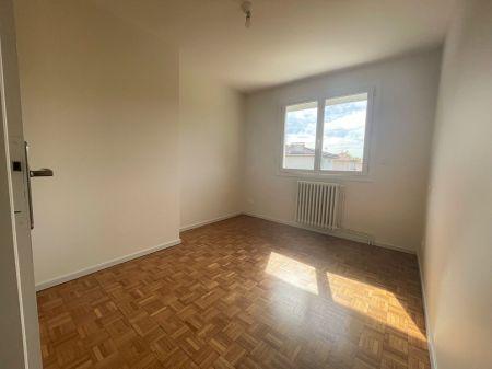 Location - Maison - 4 pièces - 95.00 m² - montauban