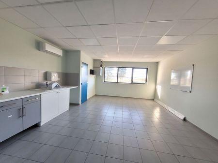 Location - Local commercial ou professionnel - campsas