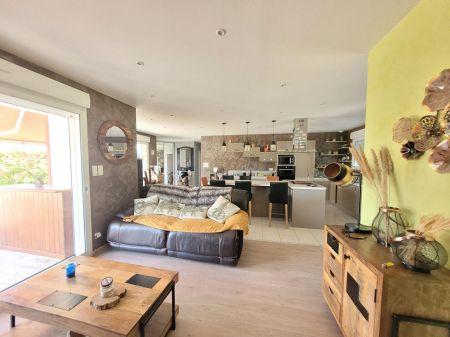 Vente - Maison - 4 pièces - 104.20 m² - puycelsi